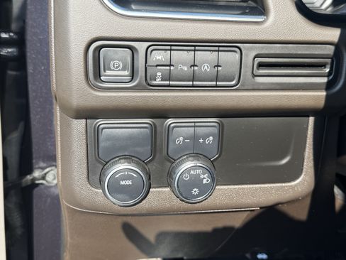 Used 2023 Chevrolet Tahoe LS w/ Driver Alert Package RWD image 35