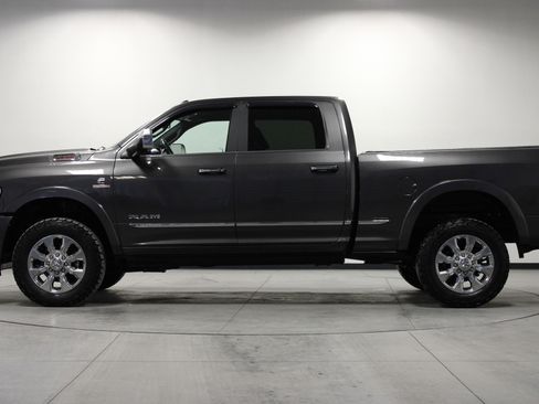 Used 2022 RAM 2500 Limited image 7