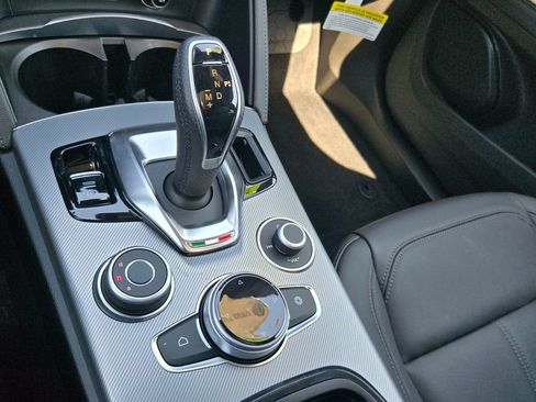 New 2025 Alfa Romeo Stelvio Sprint w/ Convenience Package image 12