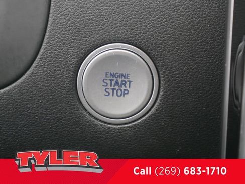 Used 2022 Hyundai Santa Cruz Limited AWD/4WD image 26