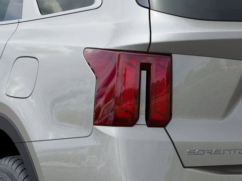 New 2026 Kia Sorento S w/ S Panoramic Sunroof Package image 11