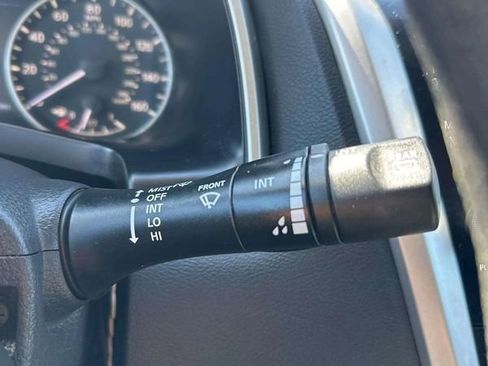 Used 2017 Nissan Murano S image 28