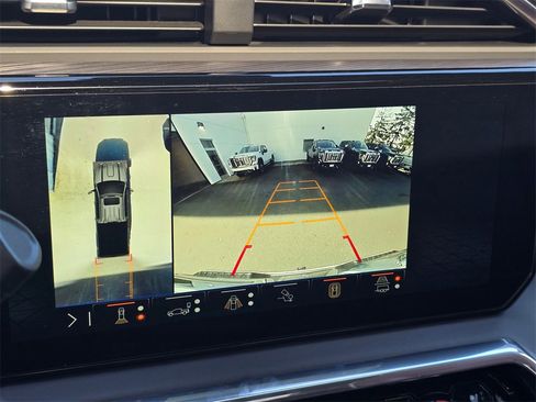 Used 2024 GMC Sierra 3500 Denali Ultimate image 70