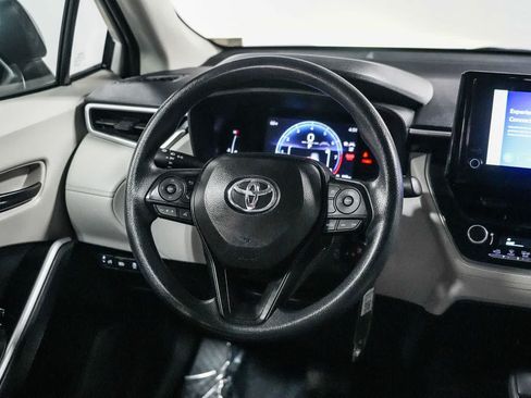 Used 2026 Toyota Corolla Cross L FWD image 15