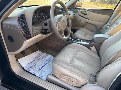 Used 2001 Oldsmobile Aurora 4.0 image 14