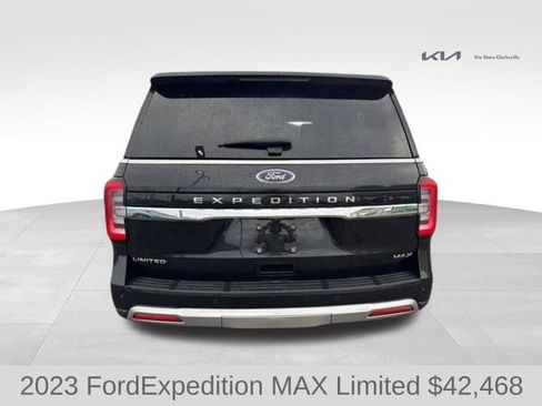 Used 2023 Ford Expedition Max Limited image 8