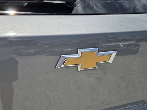 Used 2024 Chevrolet TrailBlazer LS w/ LS Convenience Package FWD image 11