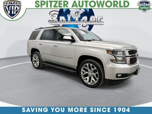 Used 2019 Chevrolet Tahoe LT w/ Luxury Package image 3