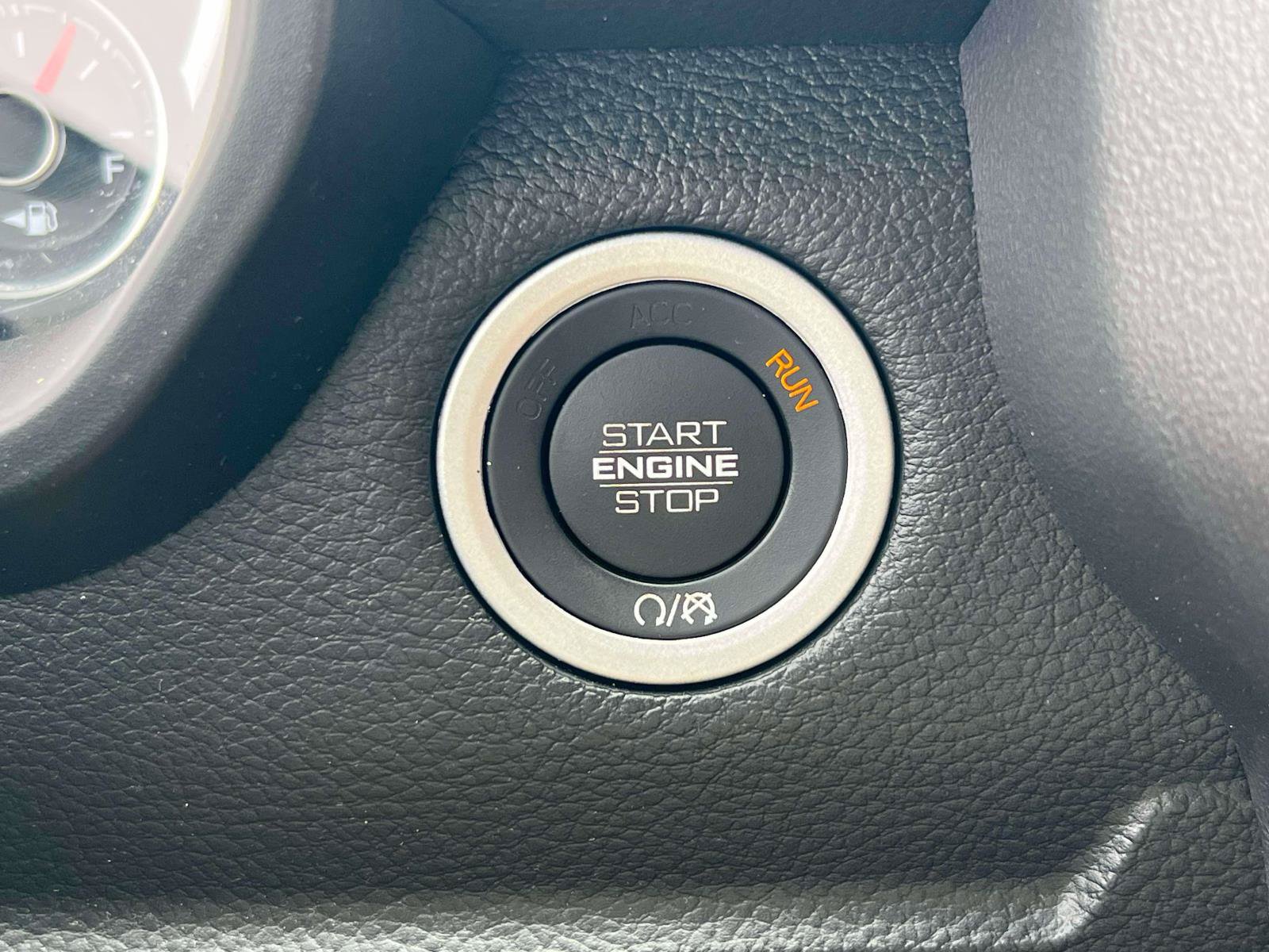 Used 2023 RAM 1500 Big Horn AWD/4WD image 9