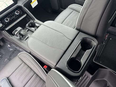 New 2026 GMC Sierra 1500 AT4X AWD/4WD image 23