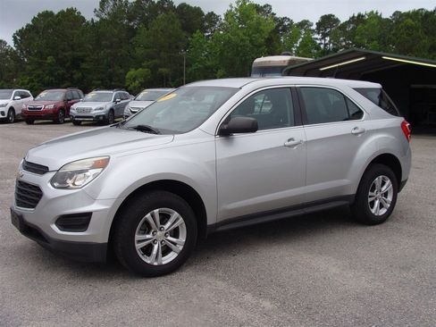 Used 2016 Chevrolet Equinox LS image 7