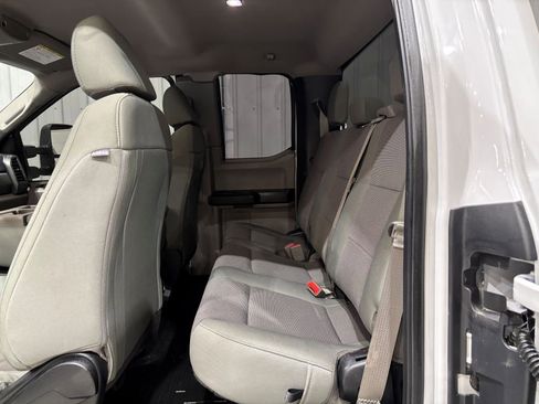 Used 2019 Ford F250 XL w/ Power Equipment Group image 13