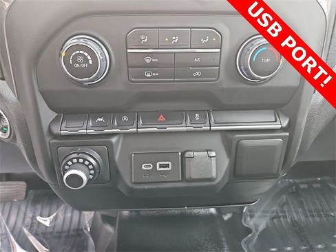 Used 2022 Chevrolet Silverado 1500 W/T w/ WT Value Package image 18