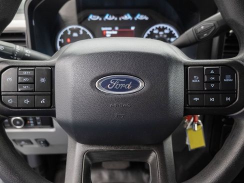 Used 2024 Ford F550 2WD Crew Cab Super Duty w/ XLT Value Package image 11