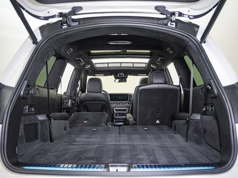Used 2023 Mercedes-Benz GLS 63 AMG 4MATIC image 30