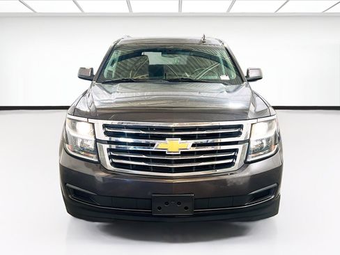 Used 2018 Chevrolet Tahoe LS image 2