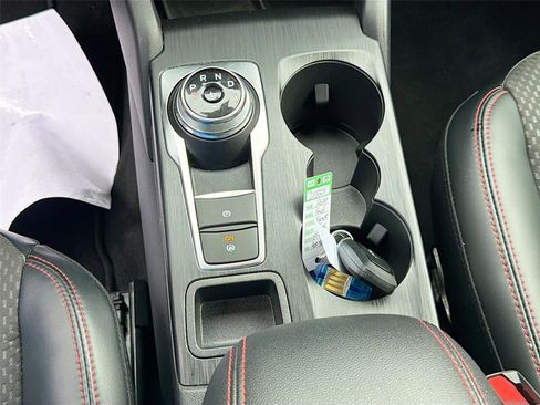 Used 2024 Ford Escape ST-Line Select w/ Tech Pack #2 image 18