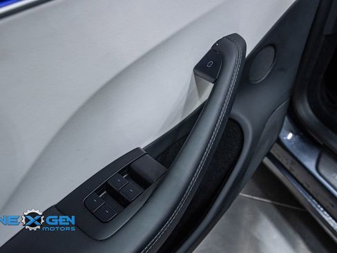 Used 2024 Tesla Model 3 Performance image 12