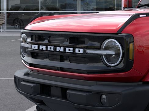 New 2026 Ford Bronco Outer Banks AWD/4WD image 19