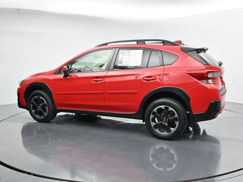 Used 2021 Subaru Crosstrek 2.0i Premium w/ Moonroof Package AWD/4WD image 6