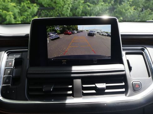 Certified 2024 Chevrolet Suburban Premier AWD/4WD image 20