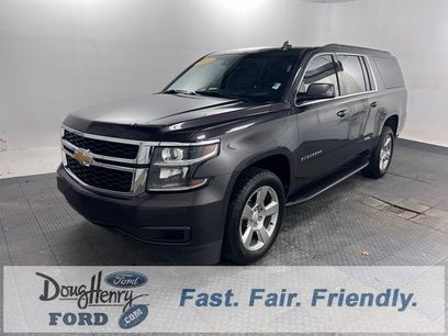 Used 2017 Chevrolet Suburban LT