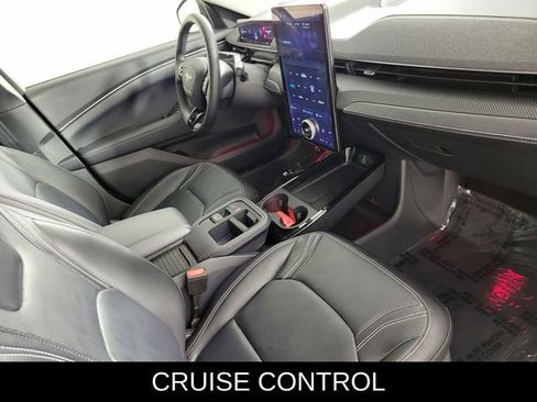 Used 2025 Ford Mustang Mach-E Premium image 20