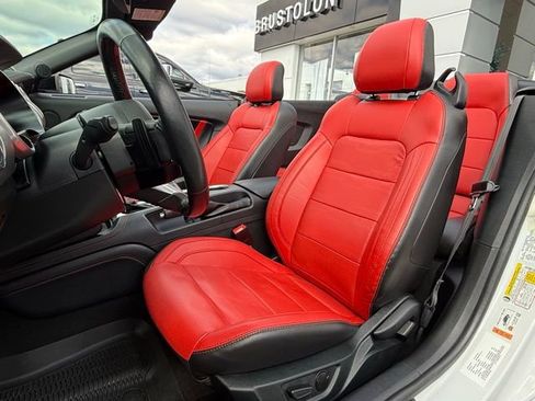 Used 2023 Ford Mustang GT Premium image 11