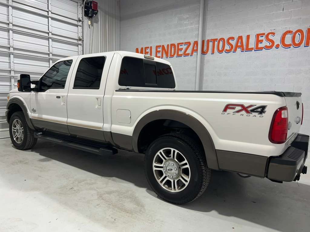 Used 2016 Ford F250 King Ranch w/ FX4 Off-Road Package AWD/4WD image 3