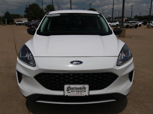 Used 2022 Ford Escape SE AWD/4WD image 2