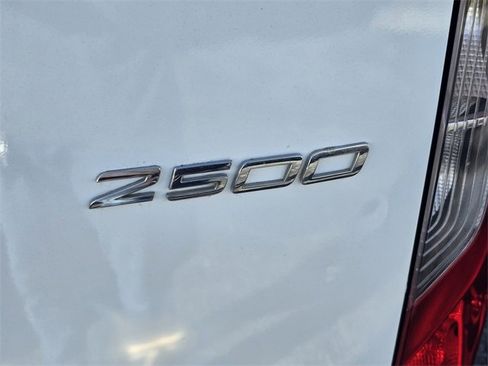 Used 2023 Mercedes-Benz Sprinter 2500 image 5