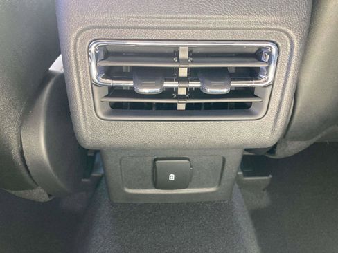 New 2026 Lincoln Corsair Premiere image 19