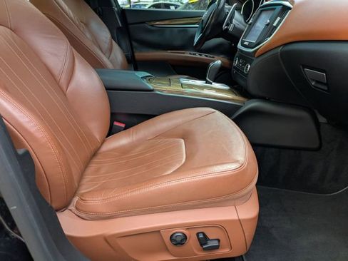 Used 2016 Maserati Ghibli S image 29