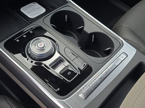 New 2026 Kia Carnival EX image 27