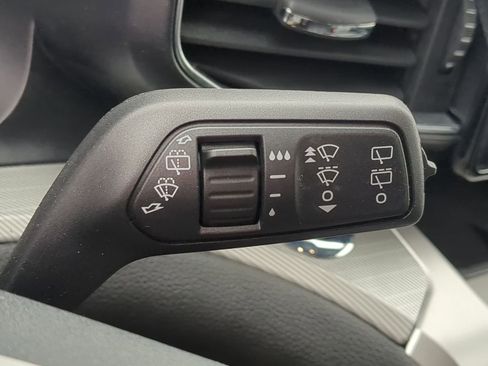 Certified 2022 Ford Explorer XLT w/ XLT Sport Appearance Package image 31