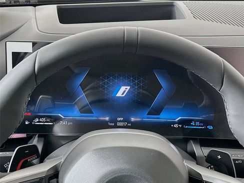 New 2026 BMW 550e xDrive w/ Executive Package image 12