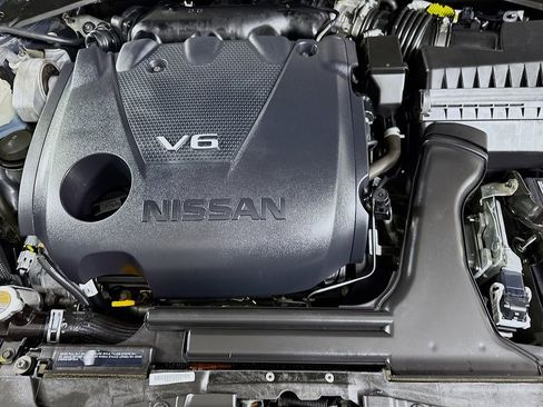 Used 2019 Nissan Maxima Platinum image 35