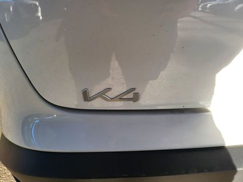 Used 2025 Kia K4 LXS image 26