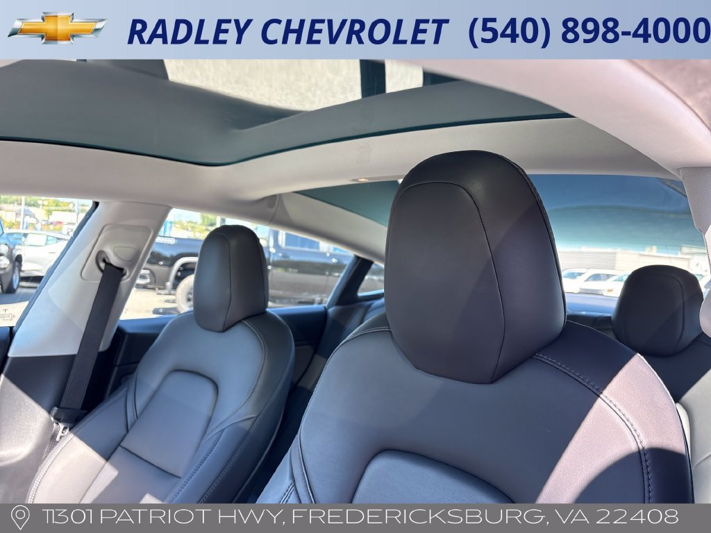 Used 2018 Tesla Model 3 Mid Range RWD image 2
