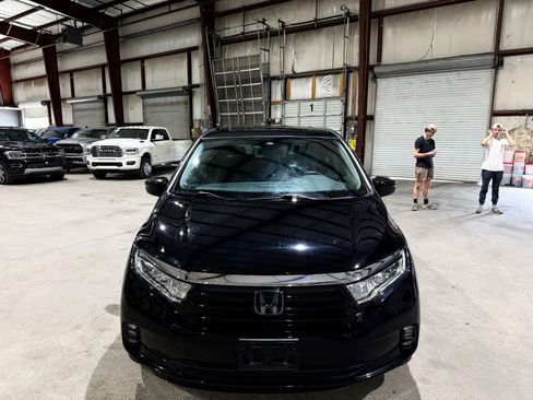 Used 2021 Honda Odyssey EX-L image 9