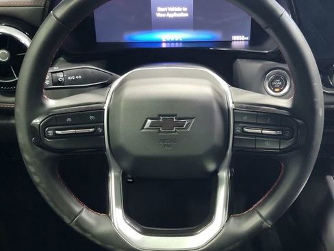 Certified 2024 Chevrolet Colorado Z71 w/ Z71 Convenience Package 2 AWD/4WD image 25