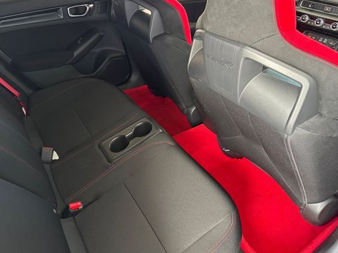 Used 2025 Honda Civic Type R image 34