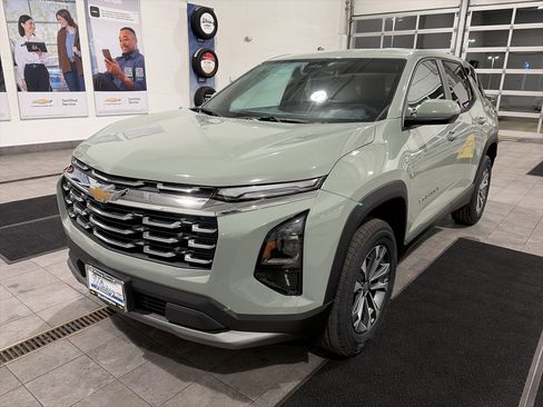 New 2026 Chevrolet Equinox LT w/ Convenience Package II image 9