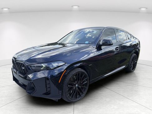 Certified 2025 BMW X6 M60i AWD/4WD image 8