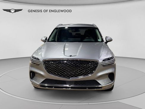 Used 2024 Genesis GV70 2.5T AWD/4WD image 2