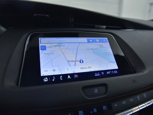 Used 2019 Cadillac XT4 Sport image 21