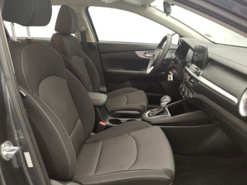 Used 2024 Kia Forte LXS FWD image 21