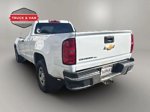 Used 2020 Chevrolet Colorado W/T w/ WT Convenience Package RWD image 3