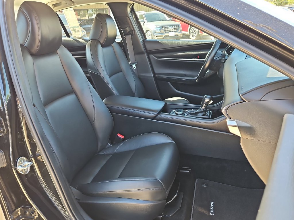 Used 2025 MAZDA MAZDA3 s FWD image 31