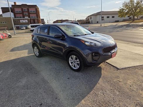 Used 2018 Kia Sportage LX image 20